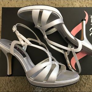 Nina silver strappy pumps